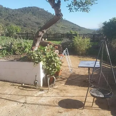 Bonita Casa Rural Sierra Norte El Pedroso Exterior photo